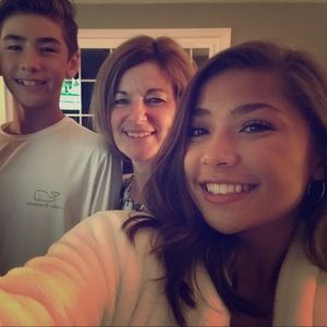 Meet your Posher, Theresa